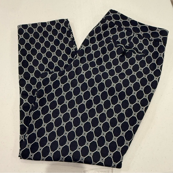 Talbots Signature Ankle Pants Geometric Print Navy/White Career Women’s Size 12 - Picture 5 of 13